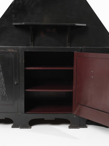 MAGGIONI GINO (1898 - 1955) : Credenza per Atelier di Varedo  - Asta Asta 494 | DESIGN E ARTI DECORATIVE DEL NOVECENTO Online - Associazione Nazionale - Case d'Asta italiane