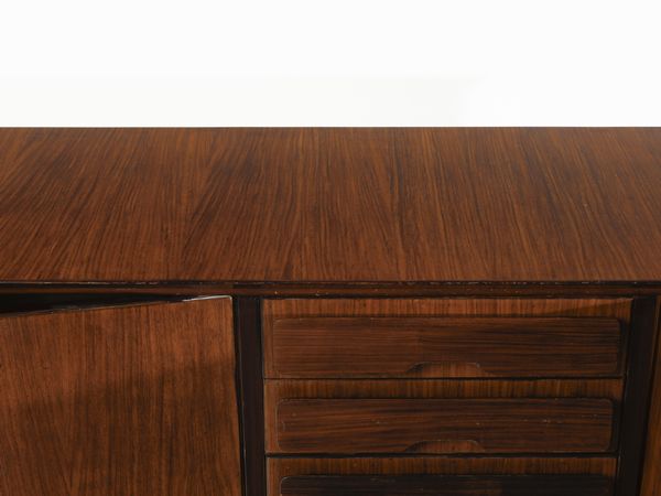 PARISI ICO (1916 - 1996) : Credenza a quattro ante e cassetti per Fratelli Rizzi, Intimiano  - Asta Asta 494 | DESIGN E ARTI DECORATIVE DEL NOVECENTO Online - Associazione Nazionale - Case d'Asta italiane