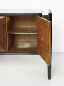 MANIFATTURA ITALIANA : Credenza a quattro ante  - Asta Asta 494 | DESIGN E ARTI DECORATIVE DEL NOVECENTO Online - Associazione Nazionale - Case d'Asta italiane