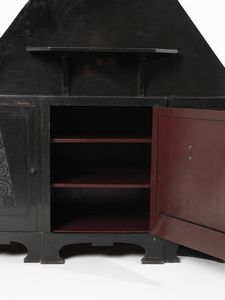 MAGGIONI GINO (1898 - 1955) : Credenza per Atelier di Varedo  - Asta Asta 494 | DESIGN E ARTI DECORATIVE DEL NOVECENTO Online - Associazione Nazionale - Case d'Asta italiane