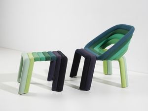 NICHETTO LUCA (n. 1976) : Poltroncina con poggiapiedi mod. Nuance per Casamania by Frezza, Vidor  - Asta Asta 494 | DESIGN E ARTI DECORATIVE DEL NOVECENTO Online - Associazione Nazionale - Case d'Asta italiane