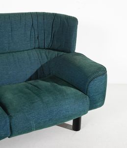 FRATTINI GIANFRANCO (1926 - 2004) : Divano a due posti mod. Bull per Cassina, Meda  - Asta Asta 494 | DESIGN E ARTI DECORATIVE DEL NOVECENTO Online - Associazione Nazionale - Case d'Asta italiane