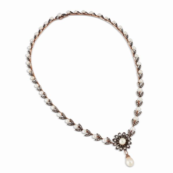 COLLANA CON PERLE NATURALI E DIAMANTI  - Asta GIOIELLI - Associazione Nazionale - Case d'Asta italiane