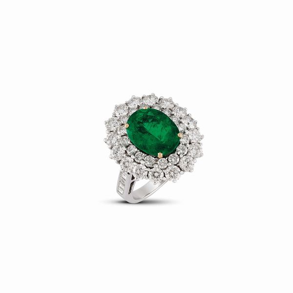 ANELLO CON SMERALDO E DIAMANTI  - Asta GIOIELLI - Associazione Nazionale - Case d'Asta italiane