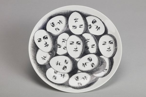 Piero Fornasetti : Piatto  - Asta Design e Arti Decorative - Associazione Nazionale - Case d'Asta italiane