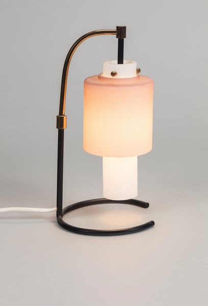 STILNOVO : Lampada da tavolo  - Asta Design e Arti Decorative - Associazione Nazionale - Case d'Asta italiane