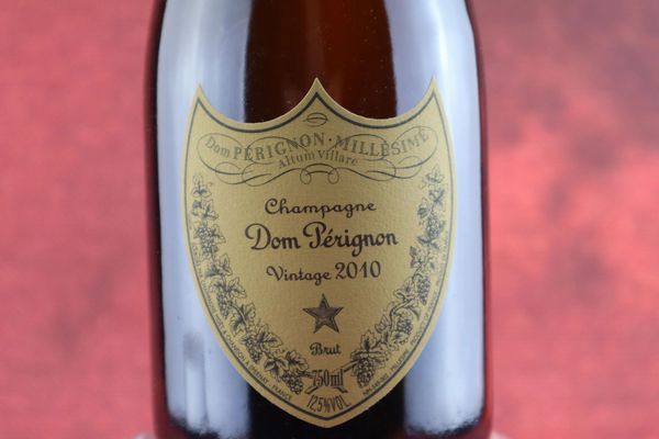 Dom Pérignon 2010  - Asta Smartwine 2.0 | Christmas Edition - Associazione Nazionale - Case d'Asta italiane