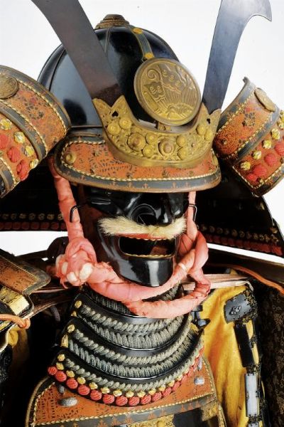 Armatura completa da samurai  - Asta Rare Armi Antiche e Militaria da Tutto il Mondo - Associazione Nazionale - Case d'Asta italiane