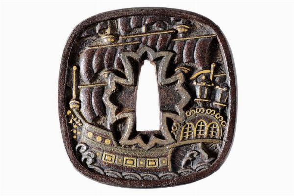 Tsuba con rara decorazione Kirishitan  - Asta Rare Armi Antiche e Militaria da Tutto il Mondo - Associazione Nazionale - Case d'Asta italiane