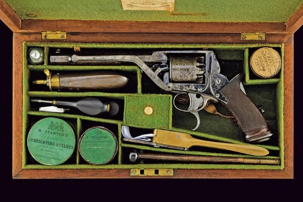 Revolver Tranter a luminello di H. Vincent & Son, in cassetta  - Asta Rare Armi Antiche e Militaria da Tutto il Mondo - Associazione Nazionale - Case d'Asta italiane