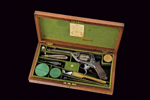 Revolver Tranter a luminello di H. Vincent & Son, in cassetta  - Asta Rare Armi Antiche e Militaria da Tutto il Mondo - Associazione Nazionale - Case d'Asta italiane