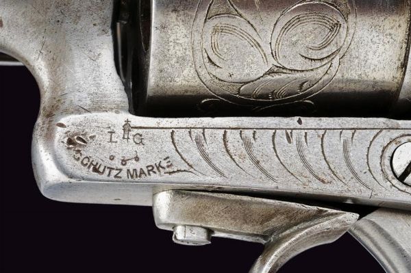 Revolver Montenegrino a percussione centrale  - Asta Rare Armi Antiche e Militaria da Tutto il Mondo - Associazione Nazionale - Case d'Asta italiane