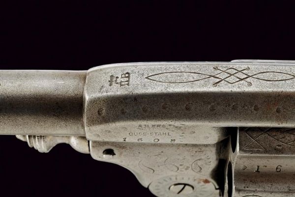 Revolver Montenegrino a percussione centrale  - Asta Rare Armi Antiche e Militaria da Tutto il Mondo - Associazione Nazionale - Case d'Asta italiane