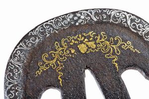 Tsuba  - Asta Rare Armi Antiche e Militaria da Tutto il Mondo - Associazione Nazionale - Case d'Asta italiane