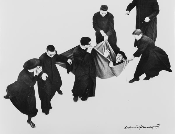 Mario Giacomelli : Io non ho mani che mi accarezzino il volto  - Asta Fotografia: Under 1K - Associazione Nazionale - Case d'Asta italiane