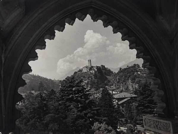 Bruno Stefani : Valle Camonica, il Castello di Breno  - Asta Fotografia: Under 1K - Associazione Nazionale - Case d'Asta italiane