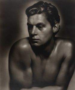 George Hurrell : Portfolio II  - Asta Fotografia: Under 1K - Associazione Nazionale - Case d'Asta italiane