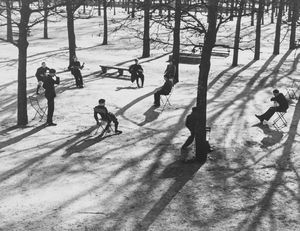 André Kertèsz - Le Tuileries, Paris