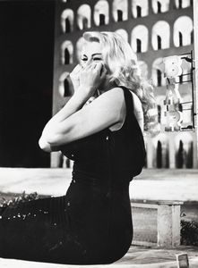 Paul Ronald - Anita Ekberg in Boccaccio 70