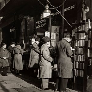 Wolfgang Suschitzky - Charing Cross Road