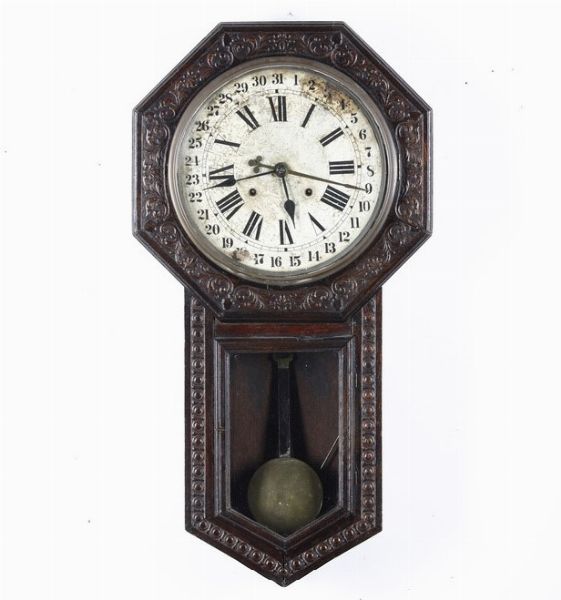 Orologio a pendolo da parete. XX Secolo  - Asta Antiquariato - Associazione Nazionale - Case d'Asta italiane