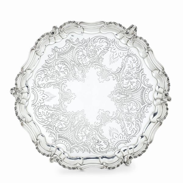 Salver. Londra 1846, argentiere C. Reley & G. Storer  - Asta Argenti da Collezione | XX secolo - Associazione Nazionale - Case d'Asta italiane