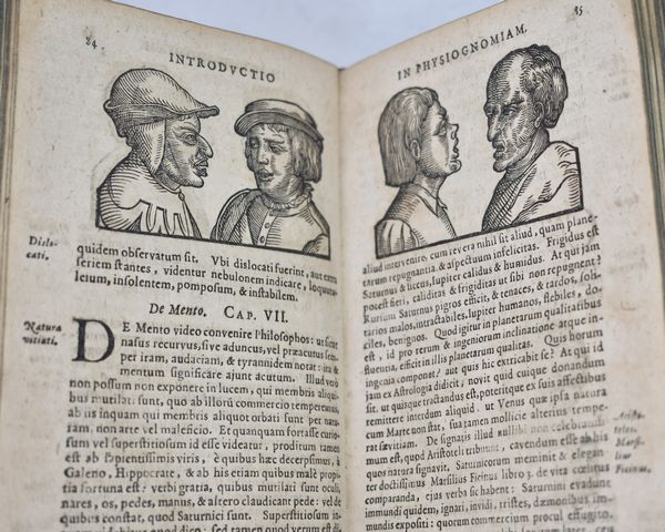 Indagine, Iohannes ab (Giovanni Hagen de Indagine) IOANNIS AB INDAGINE INTRODUCTIONES APOTELESMATICAE IN PHYSIOGNOMIAM, COMPLEXIONES HOMINUM, ASTROLOGIAM NATURALEM, NATURAS PLANETARUM. Argentorati, 1630, sumptibus haeredum Lazari Zetzneri.  - Asta Libri Rari & Manoscritti del XVI Secolo - Associazione Nazionale - Case d'Asta italiane