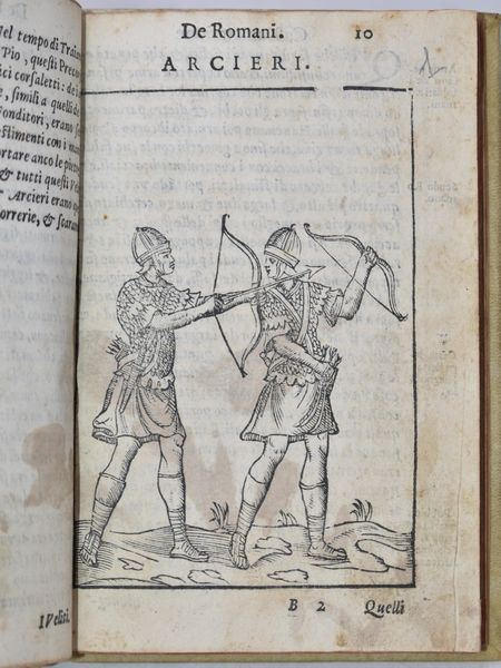 Du Choul, Guillaume : DISCORSO DEL S. GUGLIELMO CHOUL GENTILHUOMO LIONESE, CONSIGLIERO DEL RE, & PRESIDENTE DELLE MONTAGNE DEL DELFINATO SOPRA LA CASTRAMETATIONE, & BAGNI ANTICHI DE I GRECI, & ROMANI. CON L'AGGIUNTA DELLA FIGURA DEL CAMPO ROMANO. ET VNA INFORMATIONE DELLA MILITIA TURCHESCA, & DE GLI HABITI DE SOLDATI TURCHI, SCRITTA DA M. FRANCESCO SANSOUINO. In Vinegia, 1582, presso Altobello Salicato.  - Asta Libri Rari & Manoscritti del XVI Secolo - Associazione Nazionale - Case d'Asta italiane