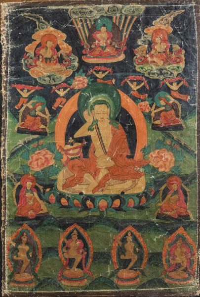 TANGKA : Tangka in seta decorato con Buddha  Tibet  XIX Sec. 66x45 cm  - Asta Arte Orientale - Associazione Nazionale - Case d'Asta italiane