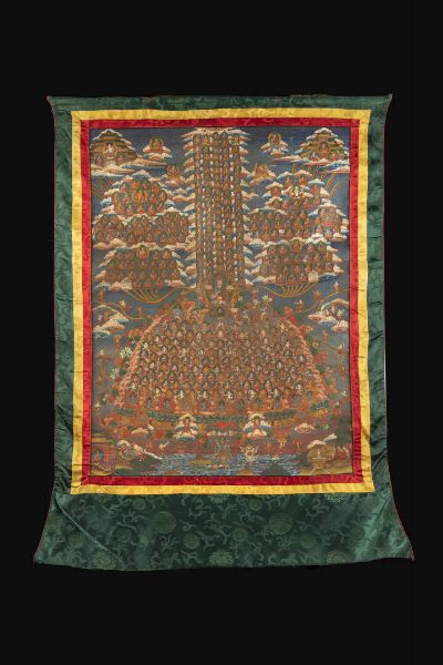 TANGKA : Tangka decorato con mille Buddha  Tibet  XIX Sec. 114x82 cm  - Asta Arte Orientale - Associazione Nazionale - Case d'Asta italiane