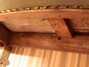 Console in legno tinto verde acqua e lumeggiato in oro  - Asta D�ballage. Occasioni in asta - Associazione Nazionale - Case d'Asta italiane