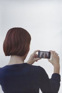 PISTOLETTO MICHELANGELO (n. 1933) - DONNA CHE FOTOGRAFA LA VENERE DEGLI STRACCI
