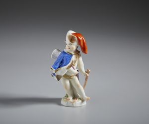 MANIFATTURA DI MEISSEN DEL XIX SECOLO - Cupido alato in porcellana policroma con cappello di pelliccia, mantello e bastone
