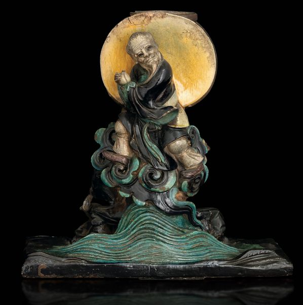 Portacandele in Fahua bifacciale raffigurante due immortali in grès, Cina, Dinastia Ming, XVII secolo  - Asta Fine Asian Works of Art - Associazione Nazionale - Case d'Asta italiane