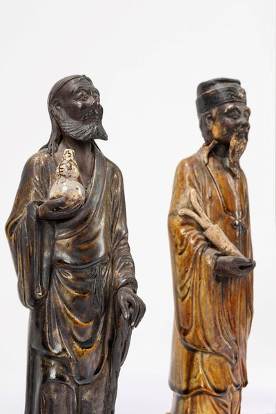 Sei sculture in ceramica Shiwan  - Asta Incanti d'Arte - Associazione Nazionale - Case d'Asta italiane