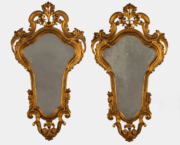 Coppia di ventole a due luci in stile settecentesco  - Asta Incanti d'Arte - Associazione Nazionale - Case d'Asta italiane