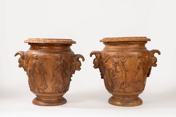 Coppia di vasi a cratere biansati in terracotta, secolo XIX  - Asta Incanti d'Arte - Associazione Nazionale - Case d'Asta italiane