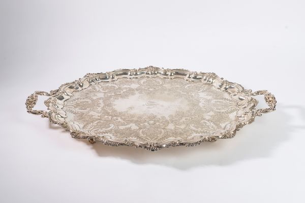 Grande salver polilobato ovale in Sheffield  - Asta Incanti d'Arte - Associazione Nazionale - Case d'Asta italiane