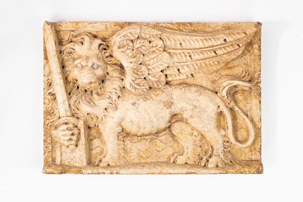 Bassorilievo in marmo raffigurante Leone di San Marco, secolo XIX  - Asta Incanti d'Arte - Associazione Nazionale - Case d'Asta italiane