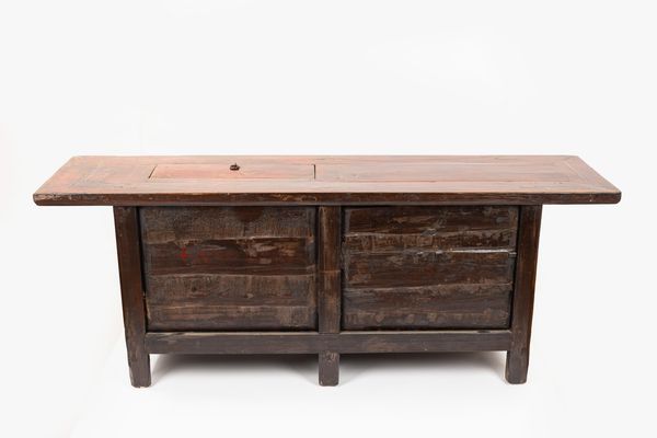 Mobiletto laccato con cassetti e antine, secolo XX  - Asta Incanti d'Arte - Associazione Nazionale - Case d'Asta italiane