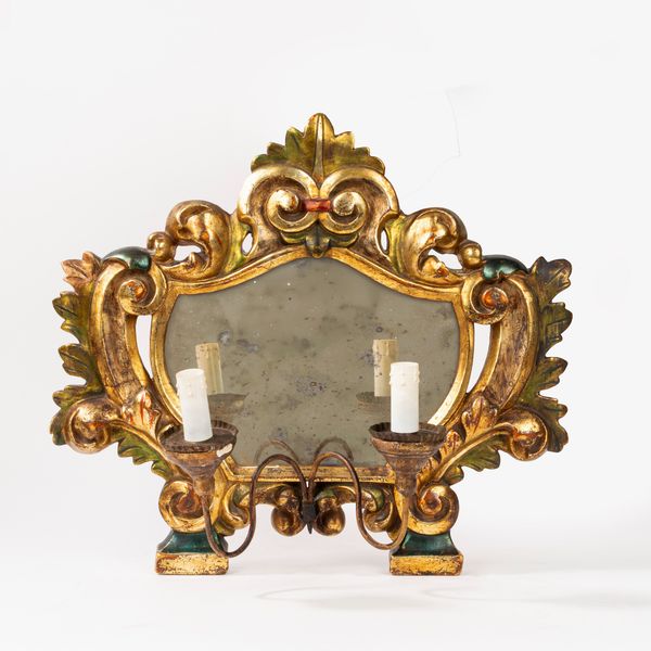 Coppia di cartaglorie in legno intagliato e dorato a volute fogliate  - Asta Incanti d'Arte - Associazione Nazionale - Case d'Asta italiane