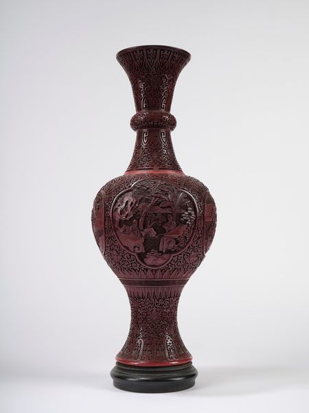 Vaso in lacca rossa cinabro  - Asta Incanti d'Arte - Associazione Nazionale - Case d'Asta italiane