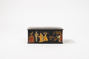 Scatola in lacca, Giappone periodo Meji  - Asta Incanti d'Arte - Associazione Nazionale - Case d'Asta italiane