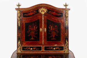 Bonheur du jour. Secolo XIX  - Asta Incanti d'Arte - Associazione Nazionale - Case d'Asta italiane