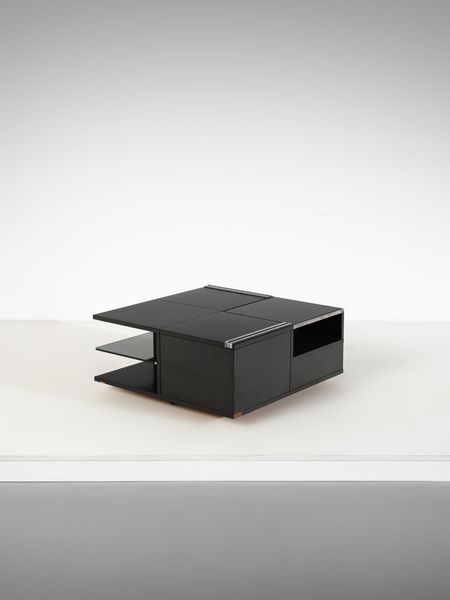 MANIFATTURA ITALIANA : Tavolino da salotto.  - Asta Asta 503 | DESIGN E ARTI DECORATIVE DEL NOVECENTO Virtuale - Associazione Nazionale - Case d'Asta italiane