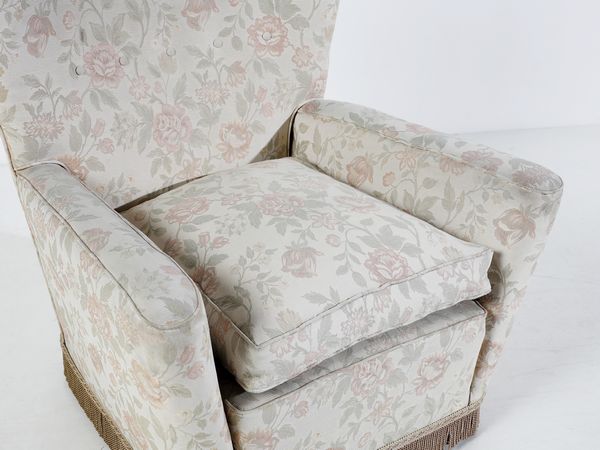 PAOLO BUFFA : Poltrona bergere, esecuzione Serafino Arrighi, Cantù.  - Asta Asta 503 | DESIGN E ARTI DECORATIVE DEL NOVECENTO Virtuale - Associazione Nazionale - Case d'Asta italiane