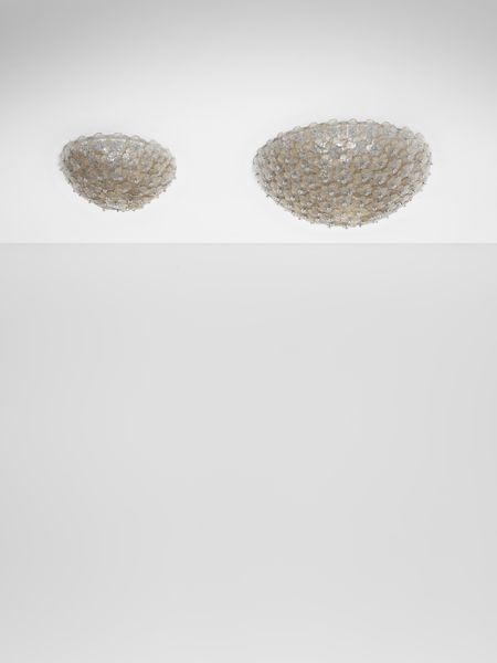 Archimede Seguso : Due lampade a plafone decorate con fiori, Murano.  - Asta Asta 503 | DESIGN E ARTI DECORATIVE DEL NOVECENTO Virtuale - Associazione Nazionale - Case d'Asta italiane