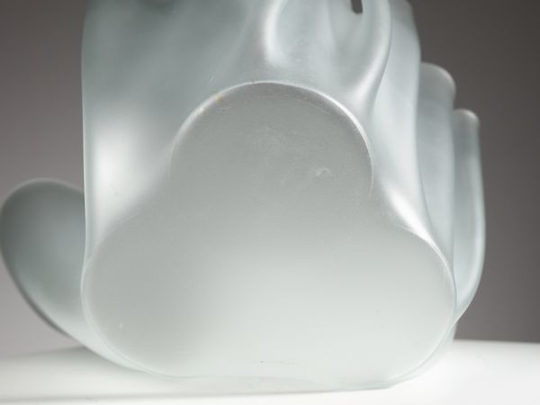 PIETRO CHIESA : attribuito. Vaso Cartoccio probabile produzione Fontana Arte, Milano.  - Asta Asta 503 | DESIGN E ARTI DECORATIVE DEL NOVECENTO Virtuale - Associazione Nazionale - Case d'Asta italiane