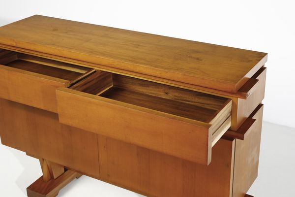 GIOVANNI BATTISTA BASSI (cerchia di GIOVANNI MICHELUCCI) : Credenza.  - Asta Asta 503 | DESIGN E ARTI DECORATIVE DEL NOVECENTO Virtuale - Associazione Nazionale - Case d'Asta italiane