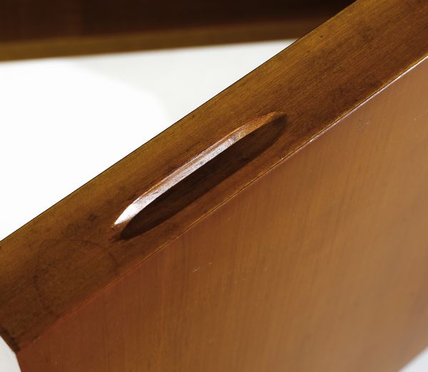 GIOVANNI BATTISTA BASSI (cerchia di GIOVANNI MICHELUCCI) : Credenza.  - Asta Asta 503 | DESIGN E ARTI DECORATIVE DEL NOVECENTO Virtuale - Associazione Nazionale - Case d'Asta italiane